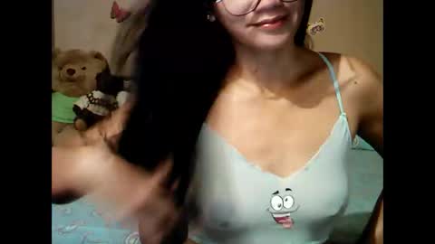 mia_rein online show from 04-30-26, 02:29