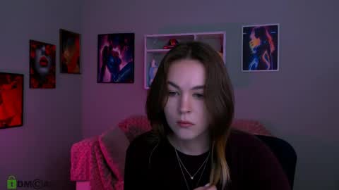 mia online show from 04-18-26, 09:35