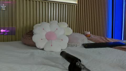 mia_rosalie online show from 04-30-26, 09:30