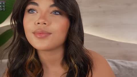 mia_rosalie online show from 07-03-26, 07:42