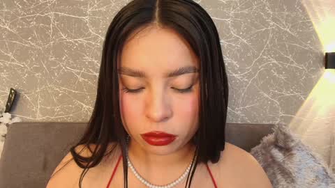 Snapshot of mia_roux13 chatting on 02-07-25, 09:58 Mia Roux online show from 02-07-25, 09:58