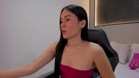 Snapshot of mia_slora chatting on 01-16-26, 11:58 M I A online show from 01-16-26, 11:58