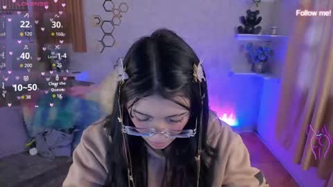 Mia online show from 06-02-26, 12:07