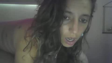 Snapshot of mia_solis_86 chatting on 04-12-26, 05:18 Mia online show from 04-12-26, 05:18