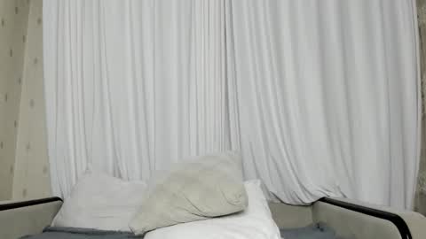  Your Soyun  online show from 09-22-25, 05:48