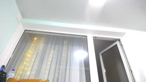 Snapshot of mia_sunnyy chatting on 07-28-26, 07:15 Mia. online show from 07-28-26, 07:15