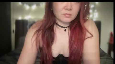 Mia online show from 01-13-26, 06:40