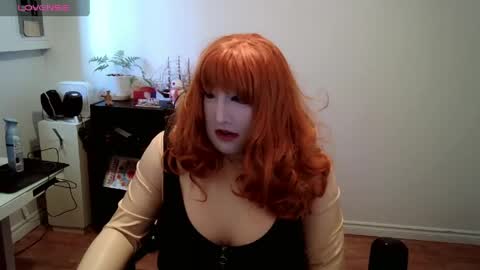 Mia the  Doll online show from 05-20-26, 09:21
