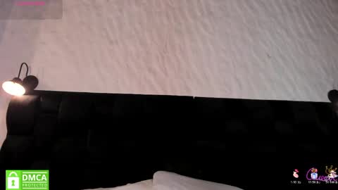 mia_torner_11 online show from 04-12-26, 12:10