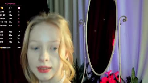 Mia online show from 01-11-25, 12:01