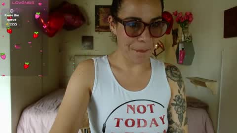 MIA  online show from 04-07-26, 01:55