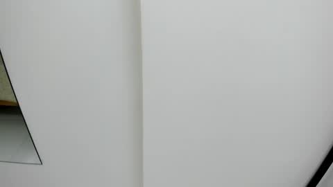 Snapshot of mia_visconti chatting on 05-21-26, 03:46 Mia Visconti online show from 05-21-26, 03:46