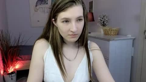 Mia online show from 11-29-25, 10:18