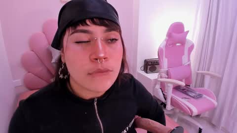 mia_yeager online show from 10-08-25, 04:10