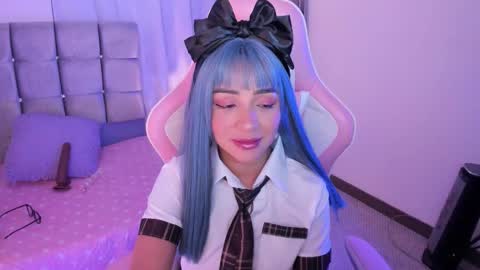 Snapshot of miaa_06 chatting on 09-21-25, 04:14 mia nicolle online show from 09-21-25, 04:14