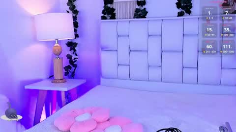 Mia online show from 04-26-26, 11:41