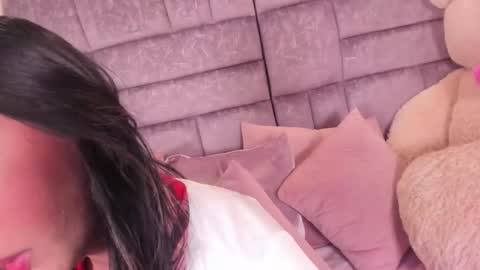 Snapshot of miaa_quinn chatting on 12-18-25, 02:50 miaa_quinn online show from 12-18-25, 02:50