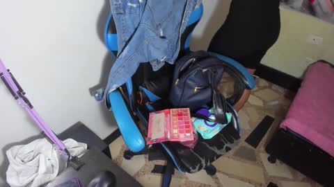 Snapshot of miaa_scott chatting on 10-31-25, 12:50 online show from 10-31-25, 12:50