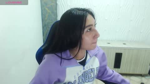 Snapshot of miaa_scott chatting on 01-13-26, 01:49 online show from 01-13-26, 01:49