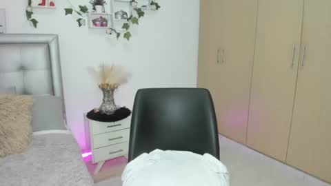 miaa_star_1x online show from 07-01-26, 11:23