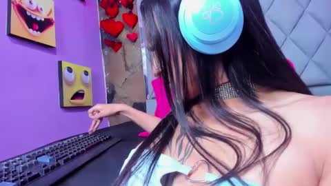 Miaa online show from 02-18-25, 09:32