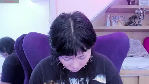 Mia online show from 01-10-26, 12:29