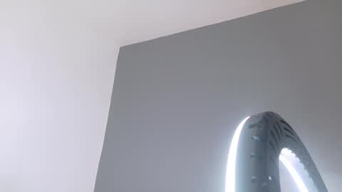 Snapshot of miaanderson__ chatting on 01-08-26, 08:22 miaanderson__ online show from 01-08-26, 08:22