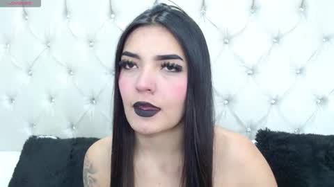 Snapshot of miaasmiith_ chatting on 09-20-25, 12:06 Alexandra online show from 09-20-25, 12:06