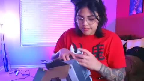 Snapshot of miacanela_xo chatting on 12-08-24, 11:51 Mia online show from 12-08-24, 11:51