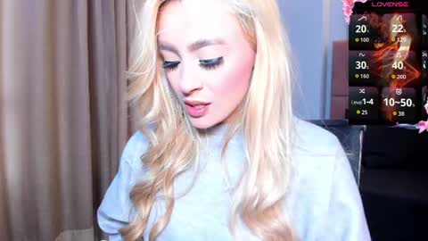 MiaCarper online show from 06-13-26, 09:46