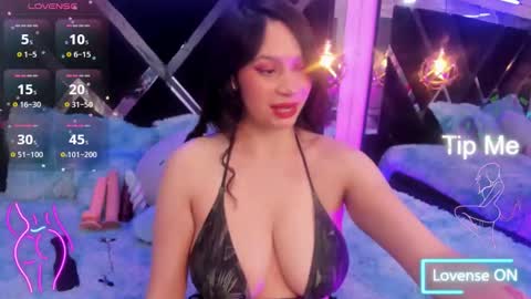 Snapshot of miacharloth chatting on 10-24-25, 02:08 Mia online show from 10-24-25, 02:08