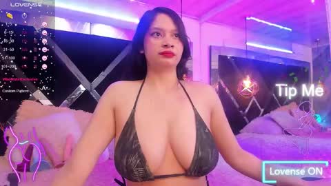 Snapshot of miacharloth chatting on 12-02-25, 01:44 Mia online show from 12-02-25, 01:44