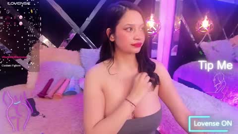 Snapshot of miacharloth chatting on 12-05-25, 02:53 Mia online show from 12-05-25, 02:53