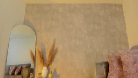 Snapshot of miacoopersx chatting on 01-09-25, 03:23 miacooper online show from 01-09-25, 03:23