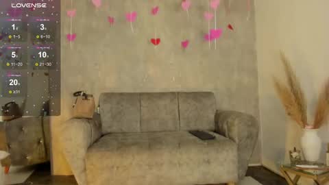 Snapshot of miacoopersx chatting on 02-19-25, 12:22 miacooper online show from 02-19-25, 12:22