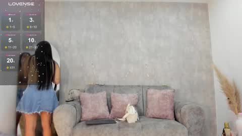 Snapshot of miacoopersx chatting on 03-08-25, 12:20 miacooper online show from 03-08-25, 12:20