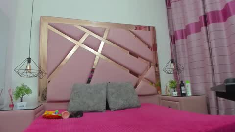 MiaCours online show from 01-05-26, 07:06