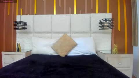 Snapshot of miacours chatting on 07-08-26, 07:18 MiaCours online show from 07-08-26, 07:18
