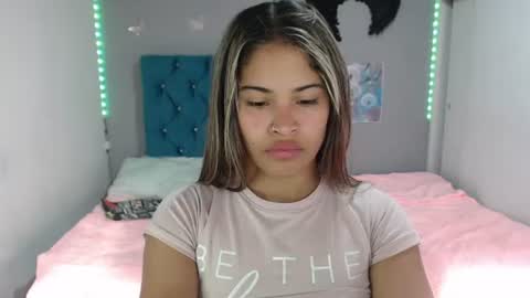 miacumgirl online show from 06-23-26, 12:25