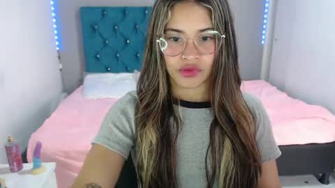 miacumgirl online show from 07-01-26, 02:40
