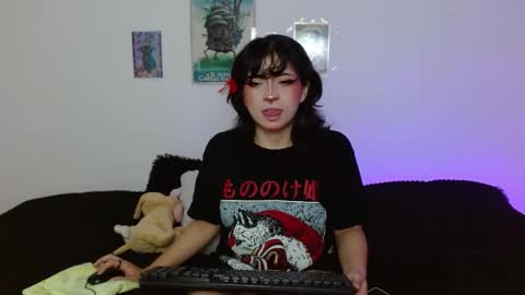 Snapshot of miadavisxx chatting on 04-10-26, 08:35 Mia david online show from 04-10-26, 08:35