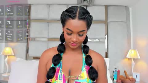 Snapshot of miaebony_ chatting on 11-23-25, 08:41 Call me Mia online show from 11-23-25, 08:41