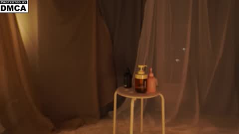 Mia online show from 11-16-25, 05:51