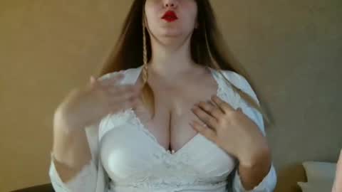 Snapshot of miafoxisja chatting on 09-14-25, 02:22 MiaFoxisJa online show from 09-14-25, 02:22