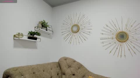 Miah Collins online show from 03-01-25, 08:56