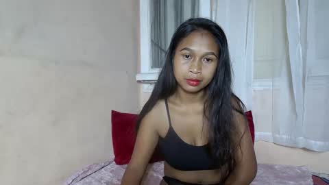 Snapshot of miah_land chatting on 02-17-25, 05:25 miah_land online show from 02-17-25, 05:25