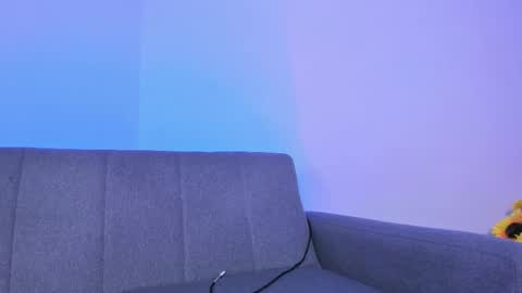 miah new independent model acount online show from 02-25-26, 03:38