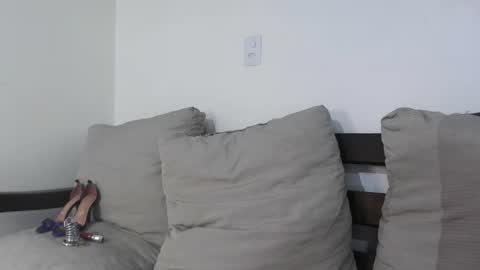 Snapshot of miahale chatting on 10-01-25, 10:38 Ms Mia  Owner Of  Your Mind online show from 10-01-25, 10:38