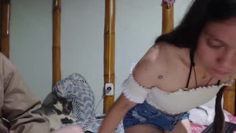 Mia  Sam online show from 02-19-25, 06:44