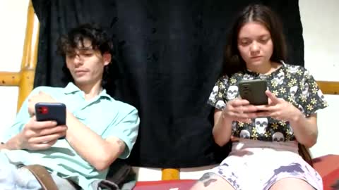 Snapshot of miahells chatting on 05-20-26, 10:38 Mia Sam online show from 05-20-26, 10:38